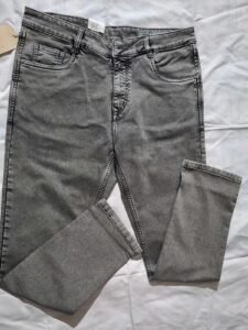 Sparky Jeans